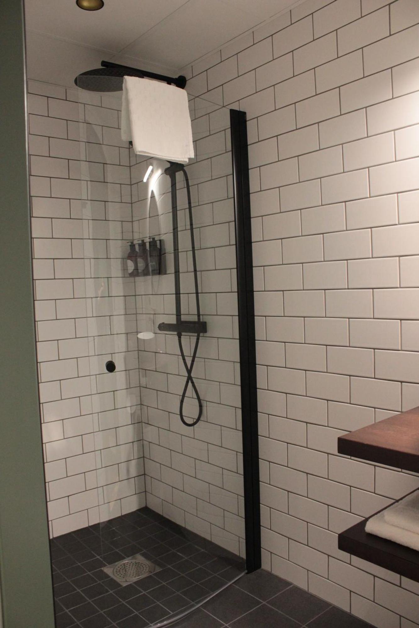 Hotell Sillen 레이세킬 외부 사진
