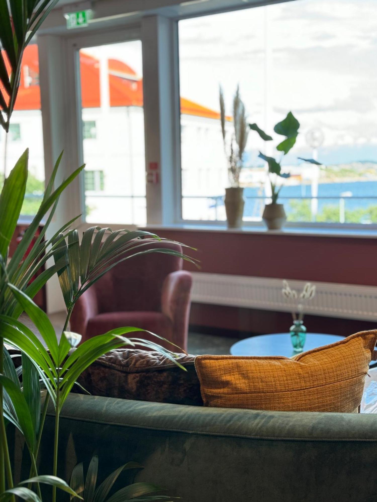 Hotell Sillen 레이세킬 외부 사진